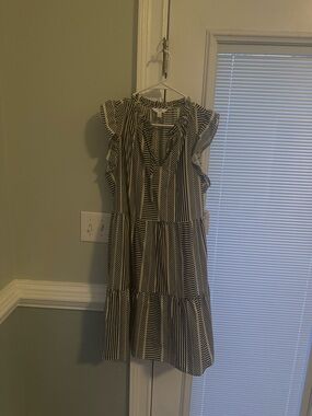 Striped Ruffle-Sleeve Tiered Dress in Black and Beige